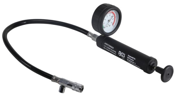 Pumpa a hűtőrendszer nyomásmérőhöz BGS-8027-1